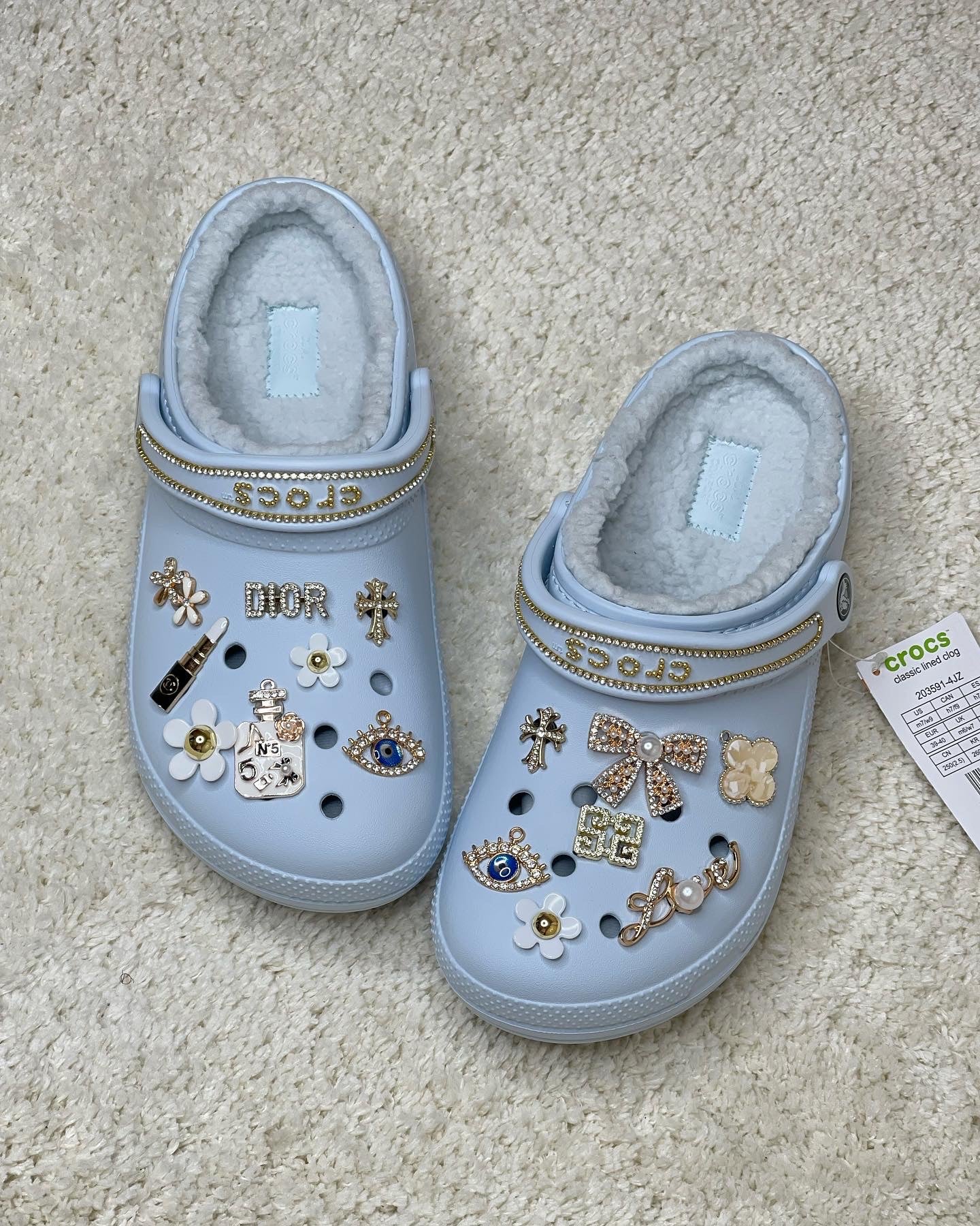 Daisy dream blue customisation crocs