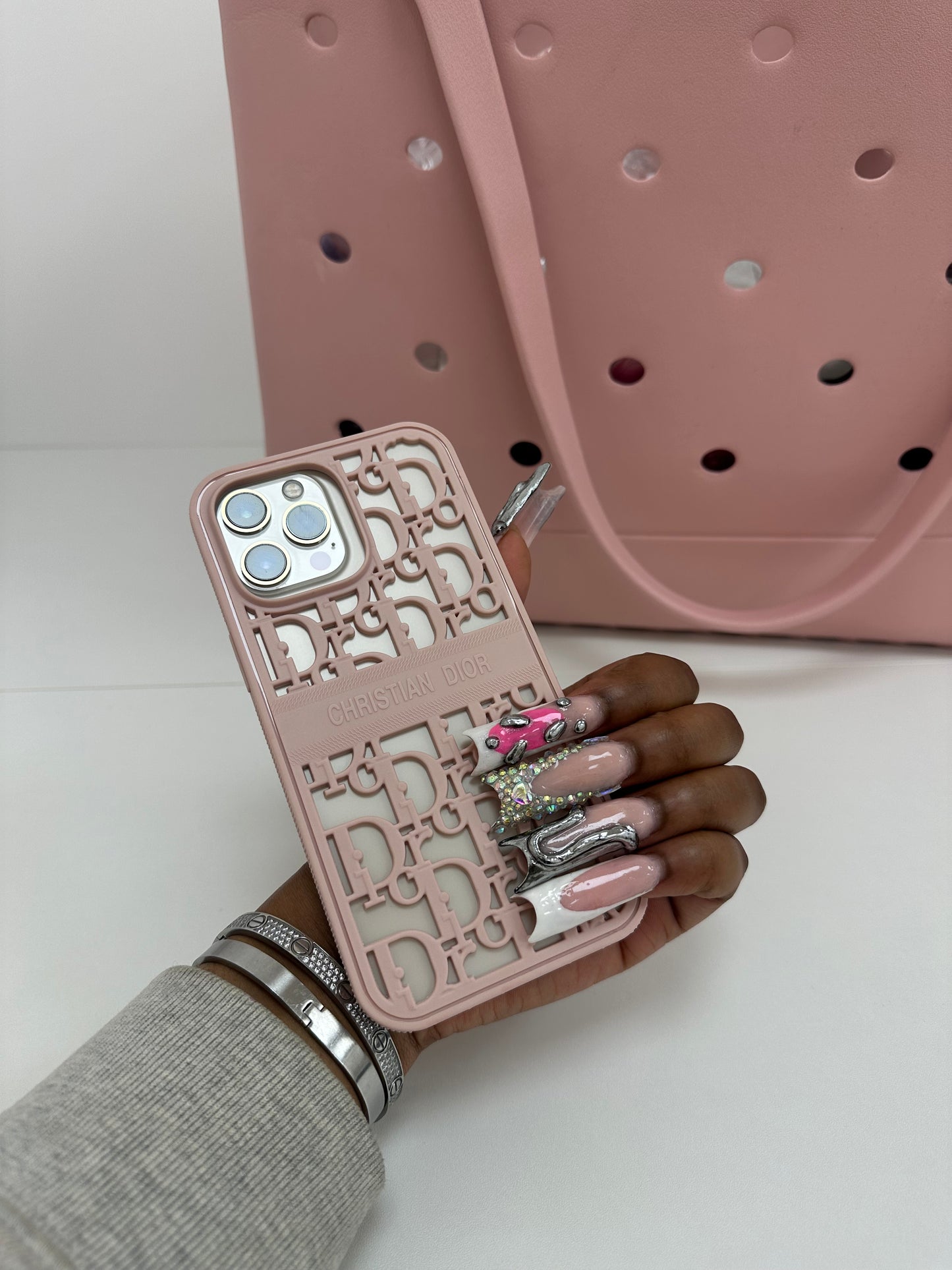Everything pink phone case
