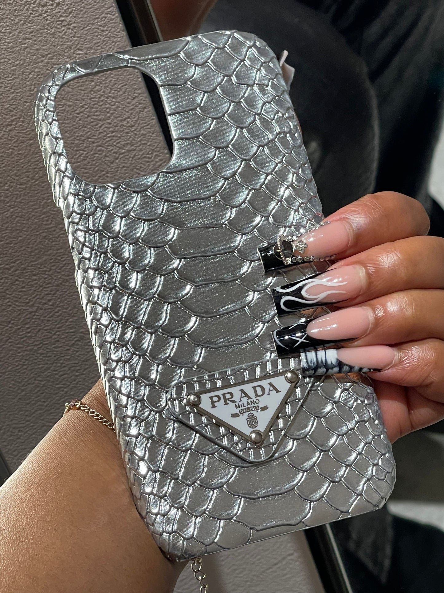 Metallic snake skin phone case