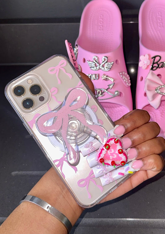 Croquette MagSafe phone case with magnetic pop socket